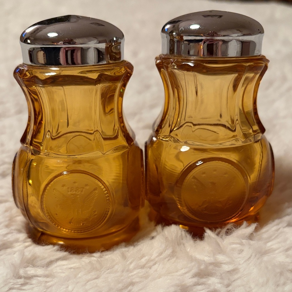 Amber Glass Salt and Pepper Shaker Set with Silver Tops